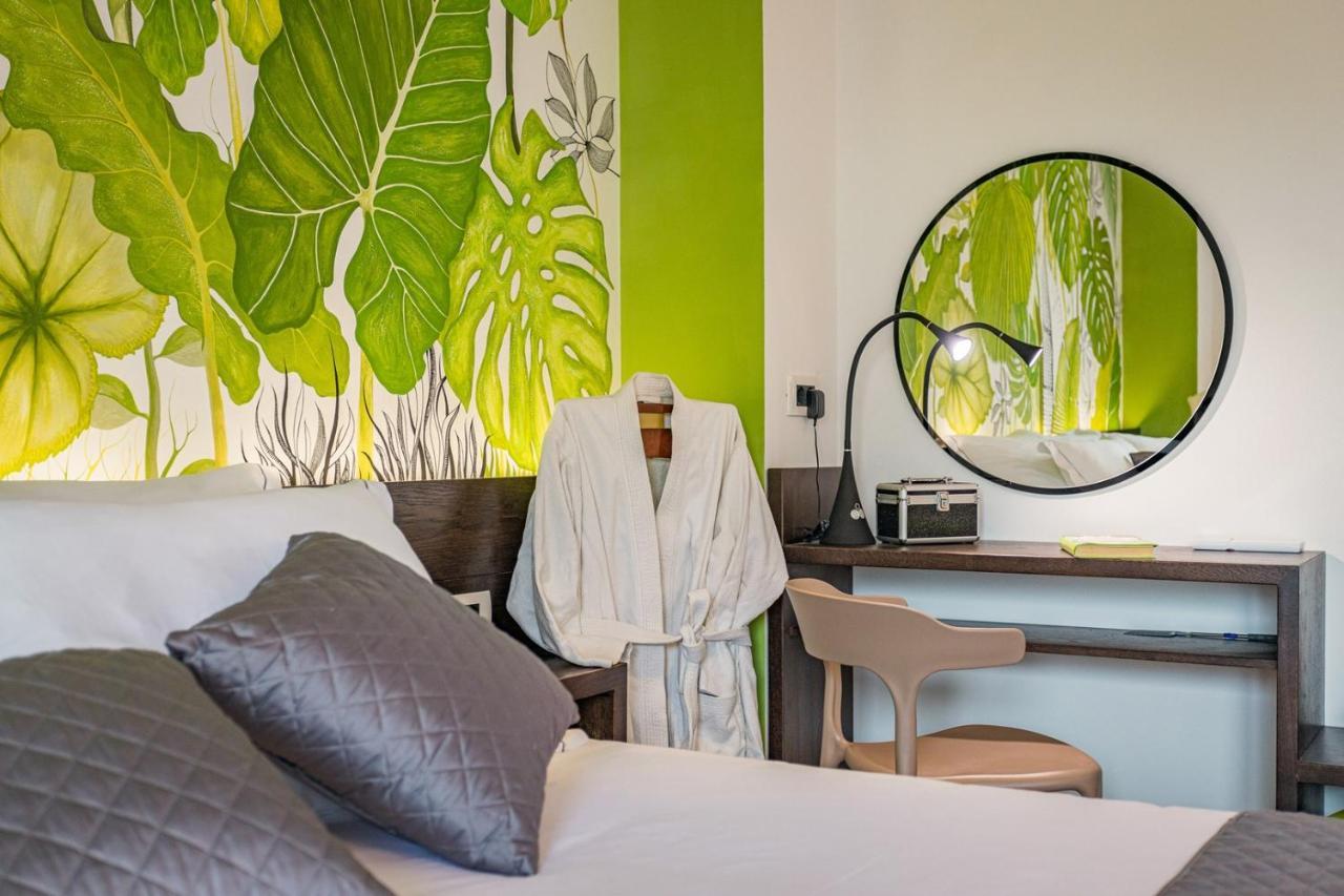 Apartments Bijou With Big Private Garden Near Umag Vilanija ภายนอก รูปภาพ